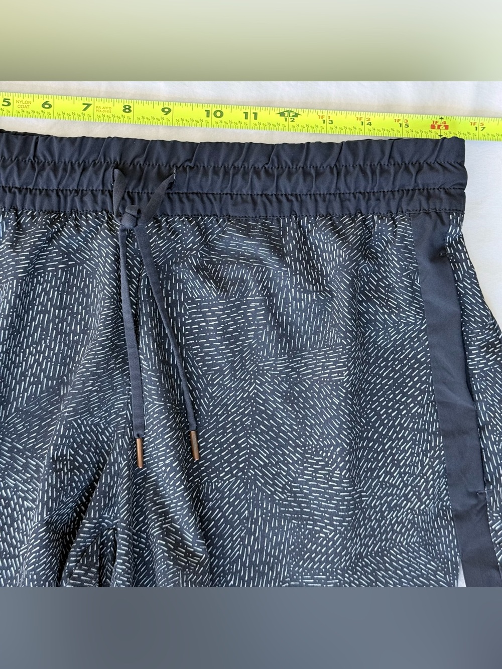 Athleta Navy Elastic Waist Athletic Shorts - Picture 6 of 6